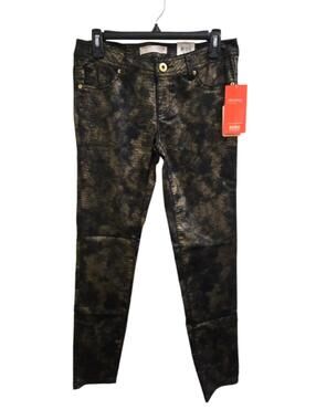 New with tags 9 No Boundaries Pants